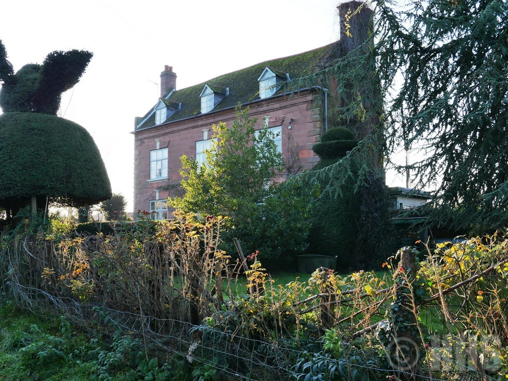 Yew Tree House, Norchard Lane 1