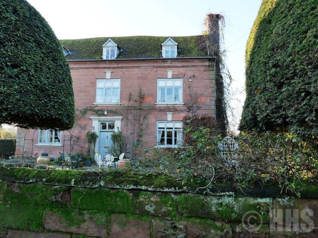 Yew Tree House, Norchard Lane 2